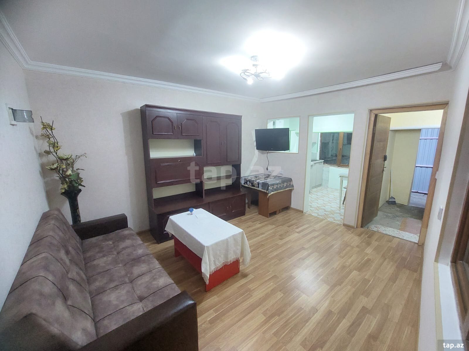 2-otaqlı mənzil kirayə verilir, 7-ci mkr, 50 m² (2)
