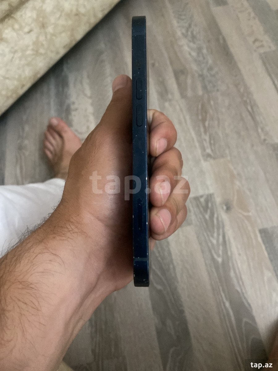 Apple iPhone 13 Midnight 128GB/4GB (3)