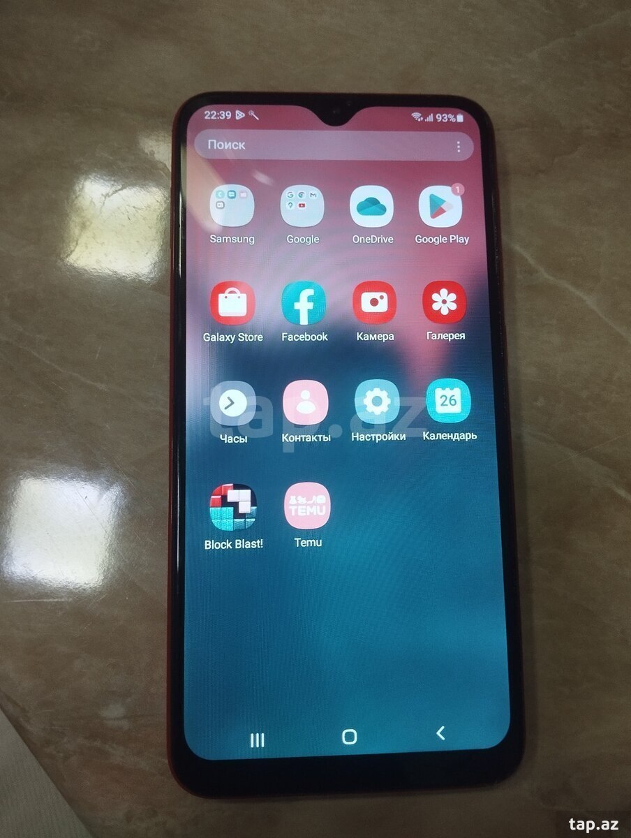 Samsung Galaxy A10 Red 32GB/4GB (3)