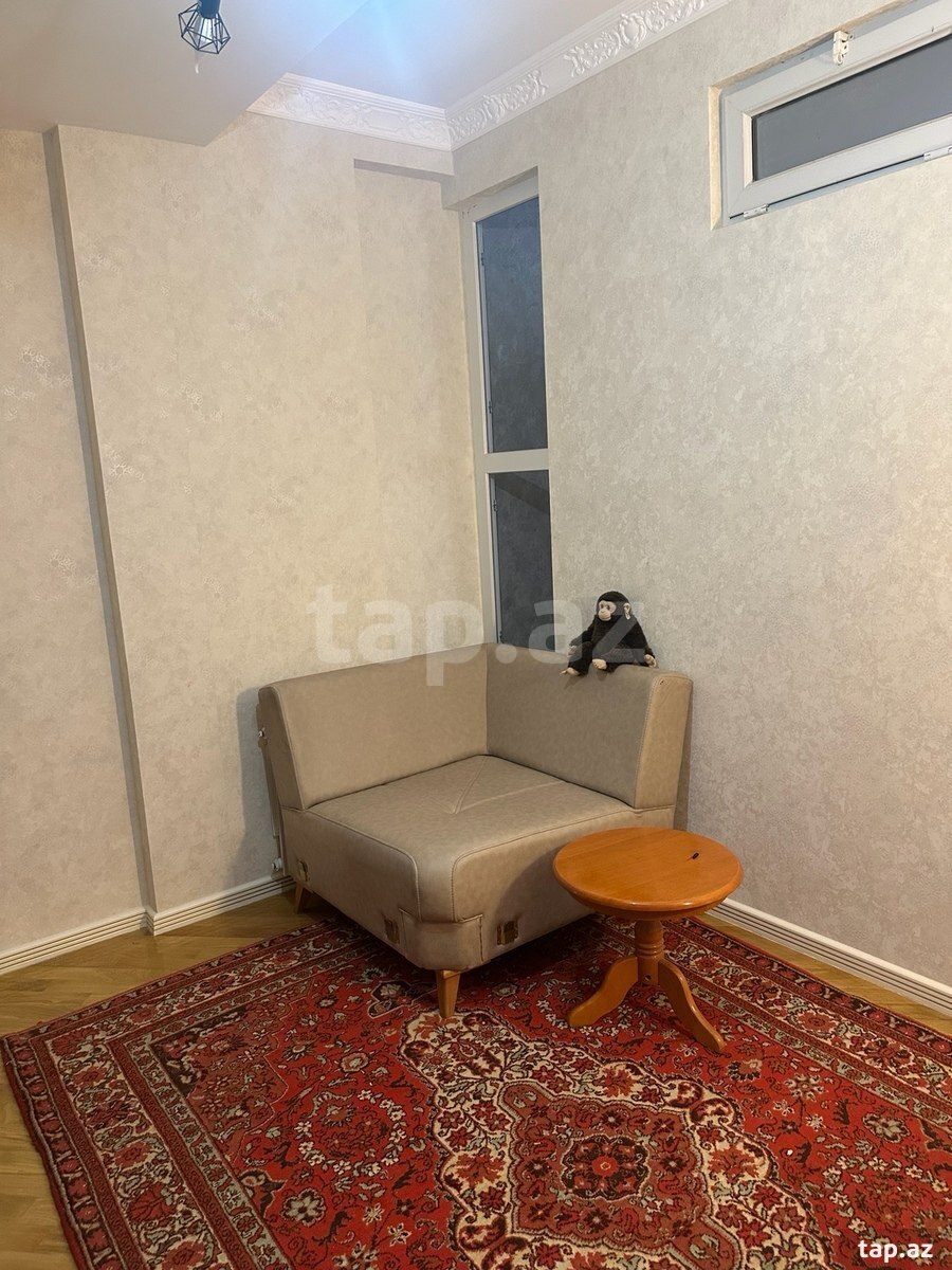 3-otaqlı yeni tikili kirayə verilir, Faiq Yusifov küç. 40, 90 m²