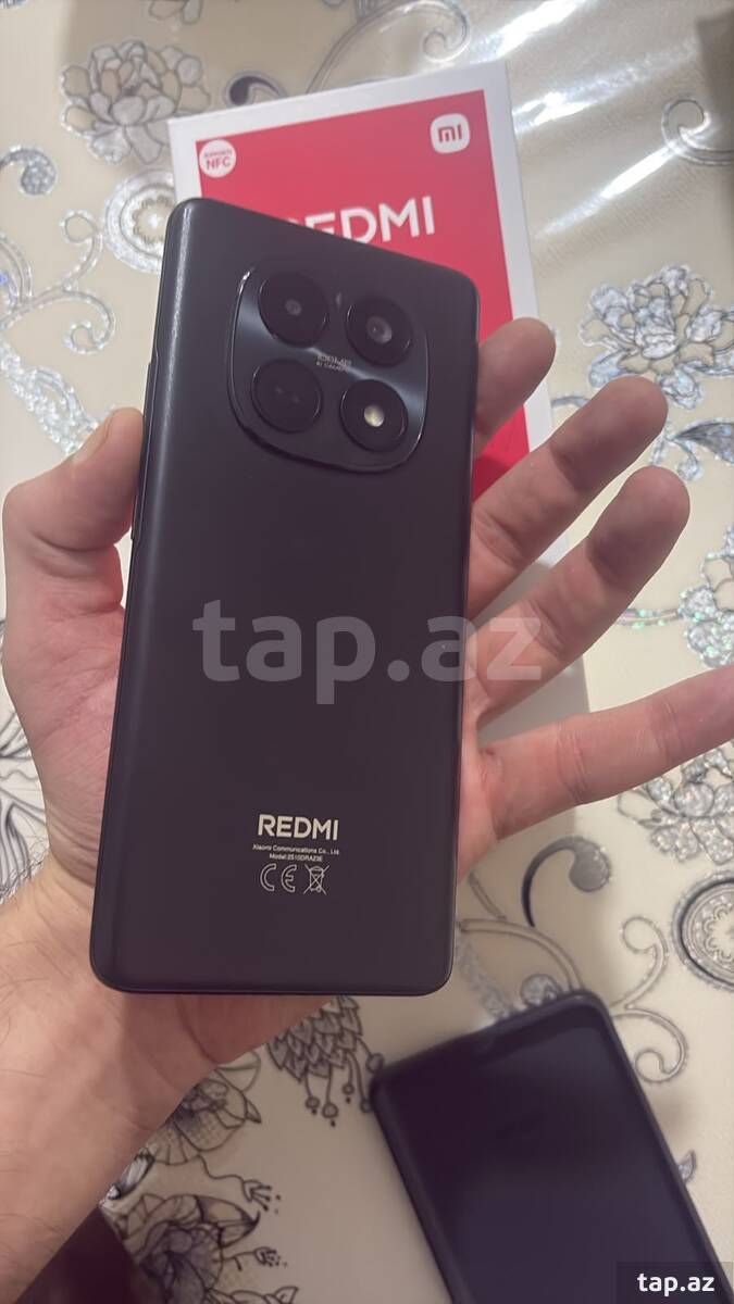 Xiaomi 15 Pro Black 256GB/12GB (4)
