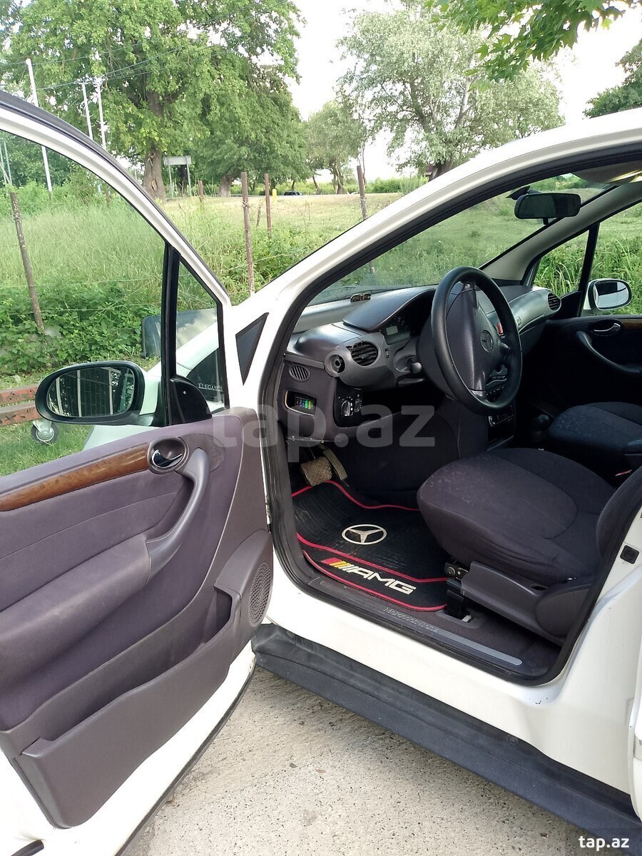 Mercedes A 160, 2001 il (7)
