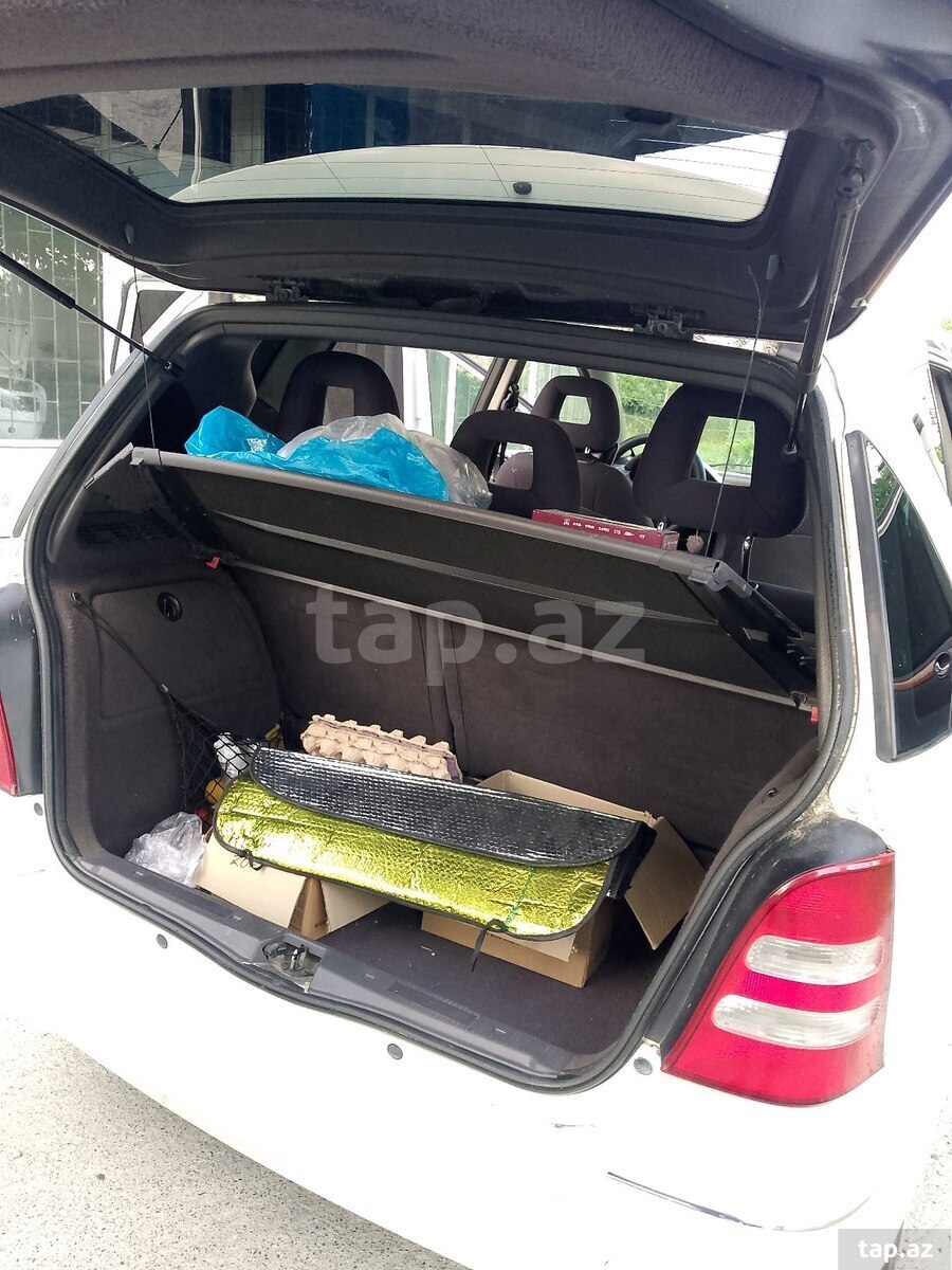 Mercedes A 160, 2001 il (16)