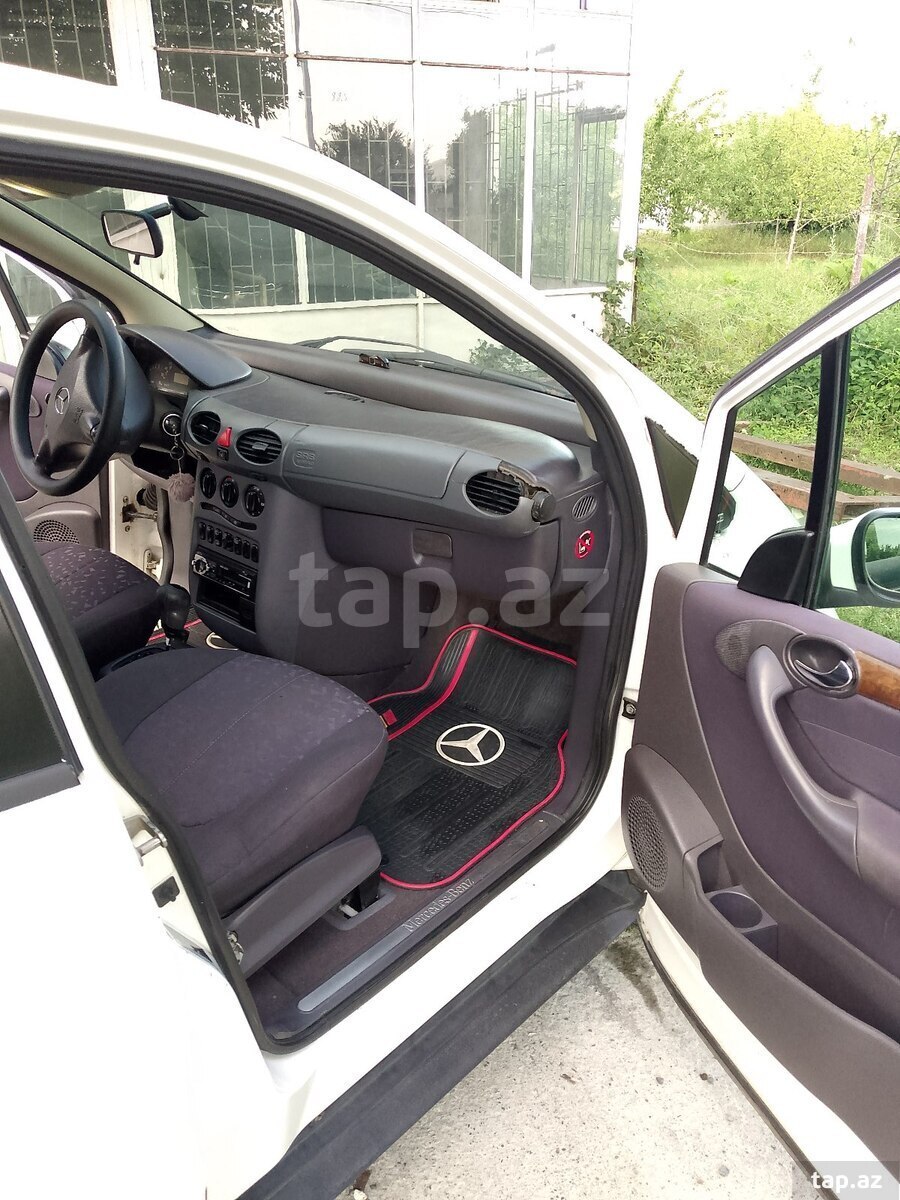 Mercedes A 160, 2001 il (17)