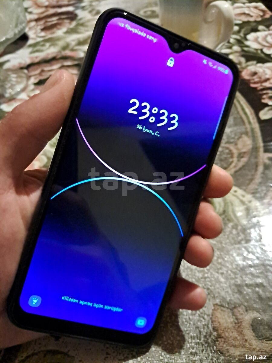 Samsung Galaxy A10 Black 32GB/2GB (3)