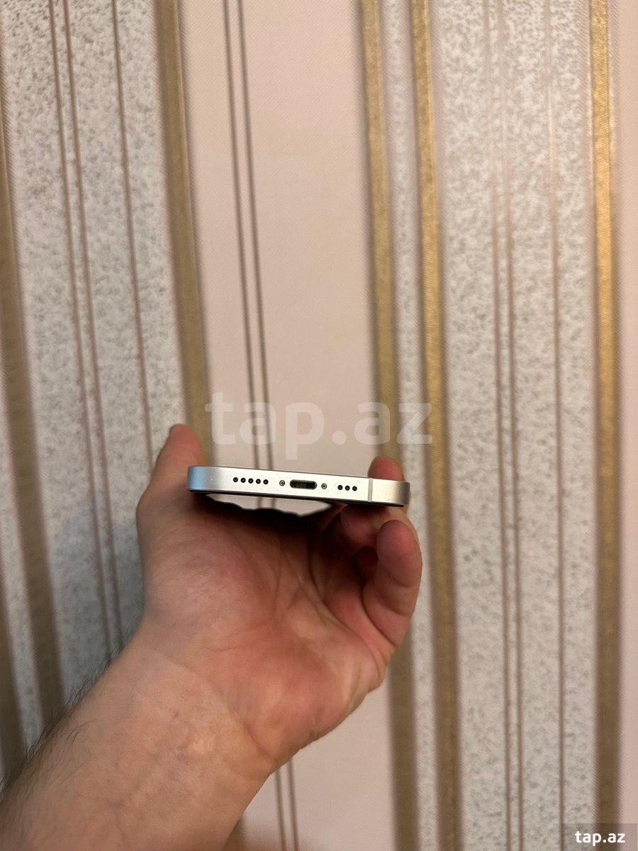 Apple iPhone 13 Starlight 128GB/4GB (6)