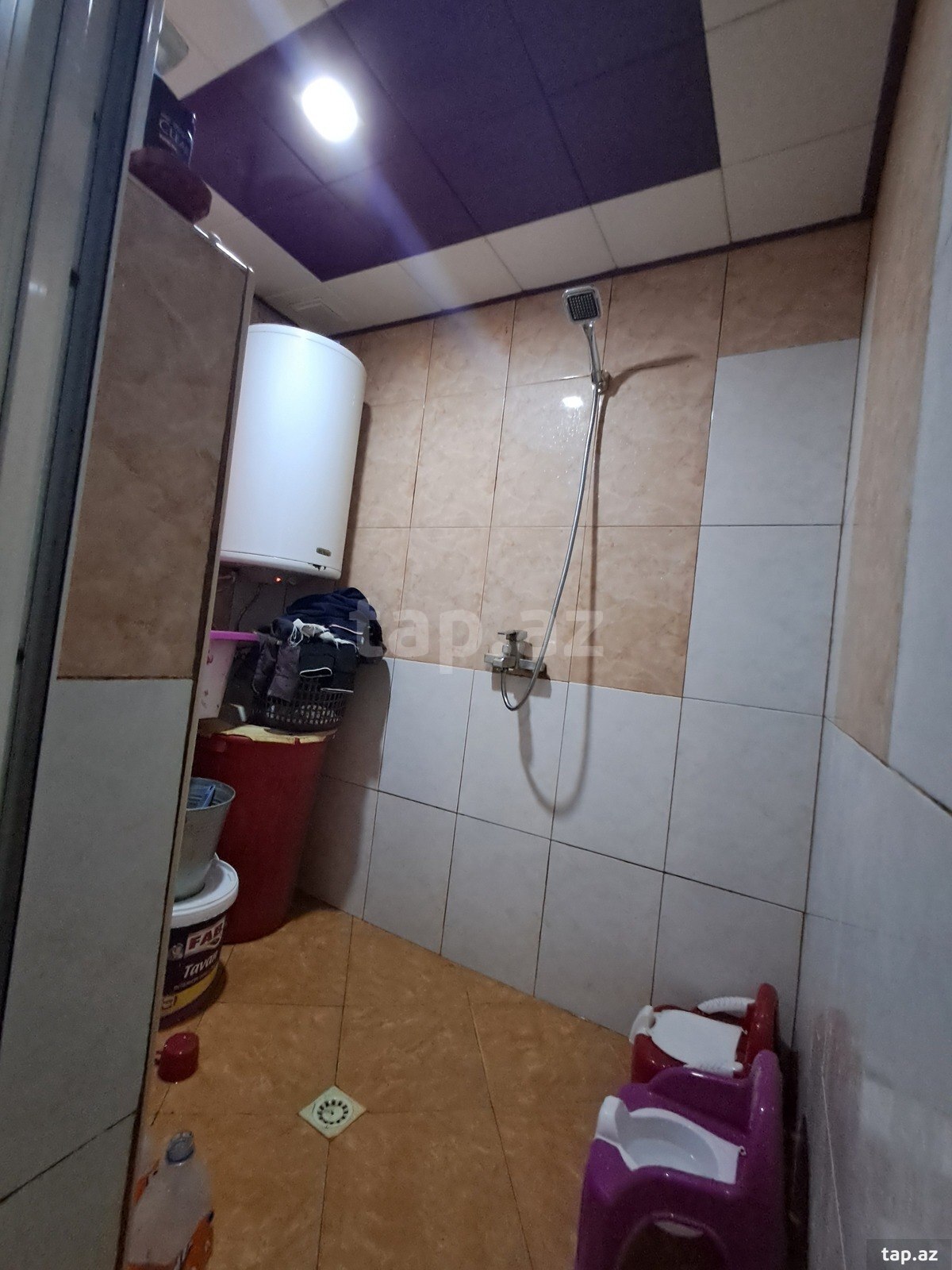 Həyət evi, İnşaatçılar m. (13)