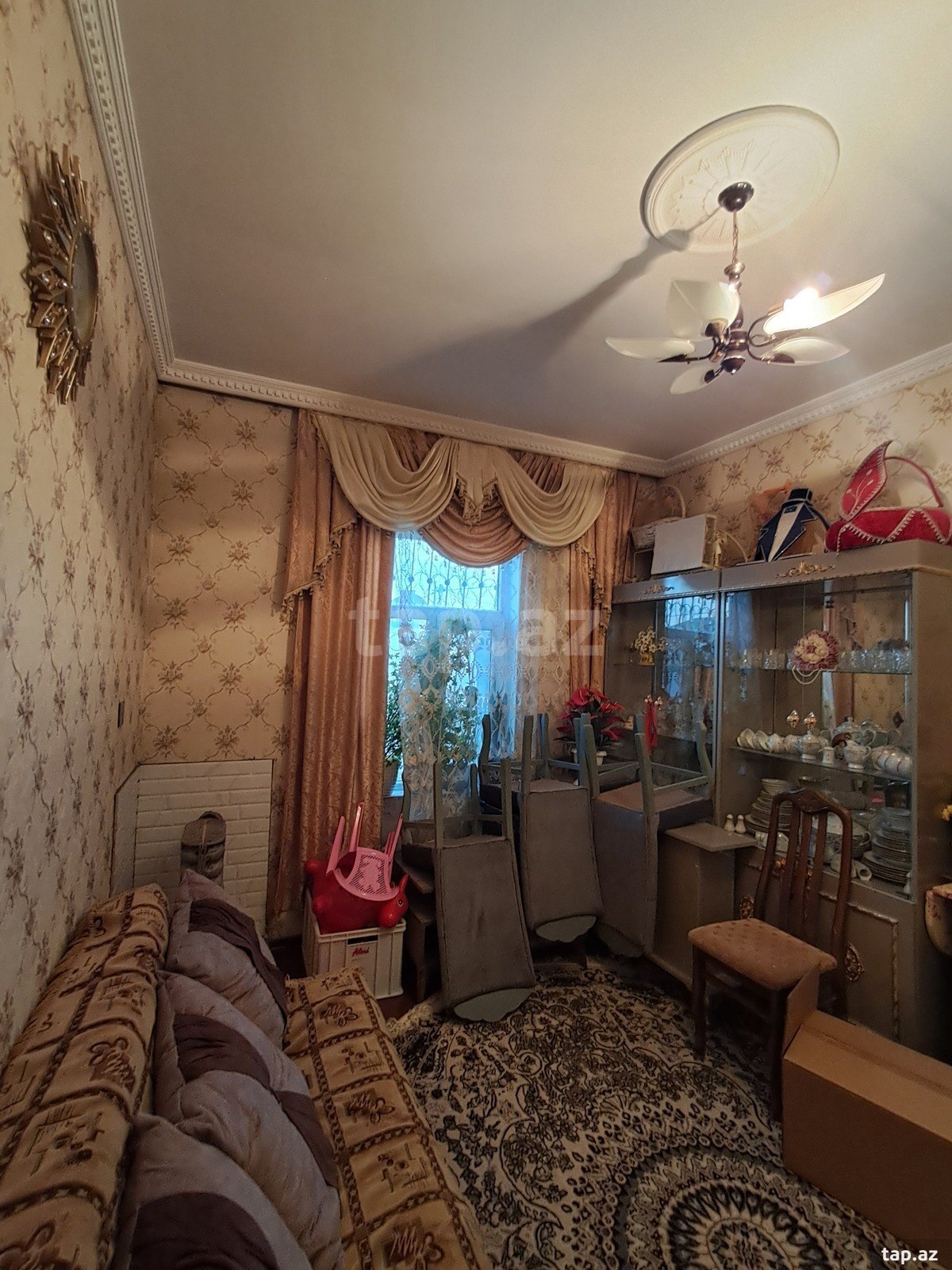Həyət evi, İnşaatçılar m. (17)