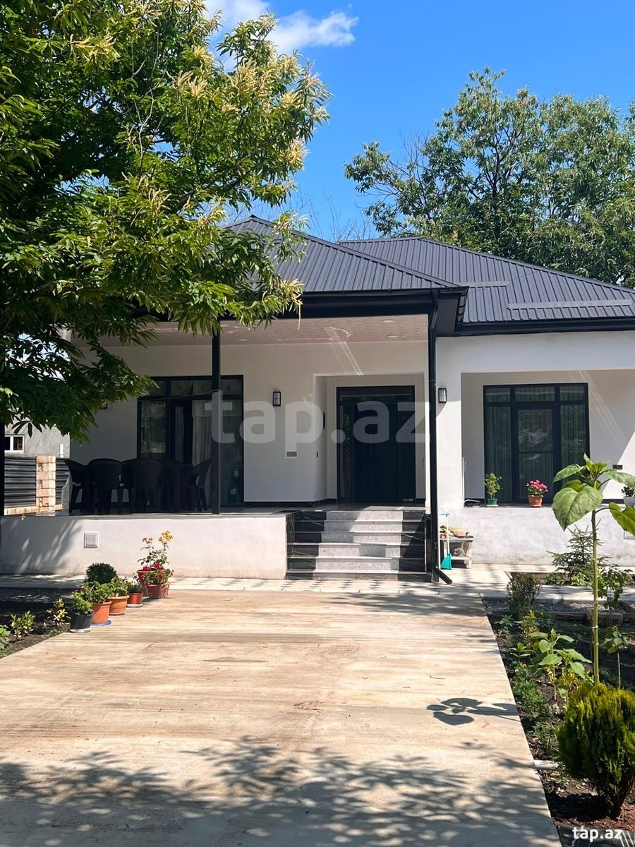 Bağ evi kirayə verilir, Qəbələ r.