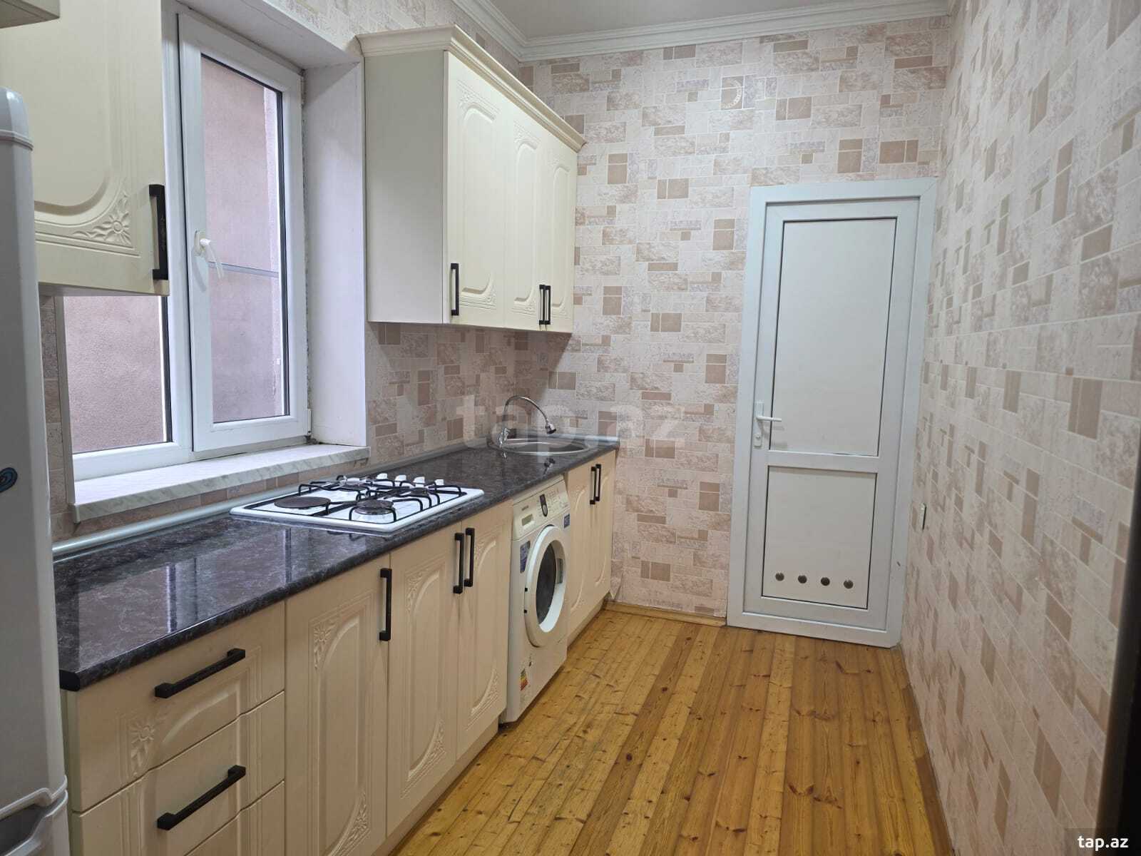 Həyət evi, Sumqayıt ş. (2)