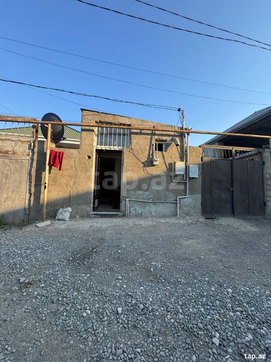 Həyət evi, Binəqədi qəs.