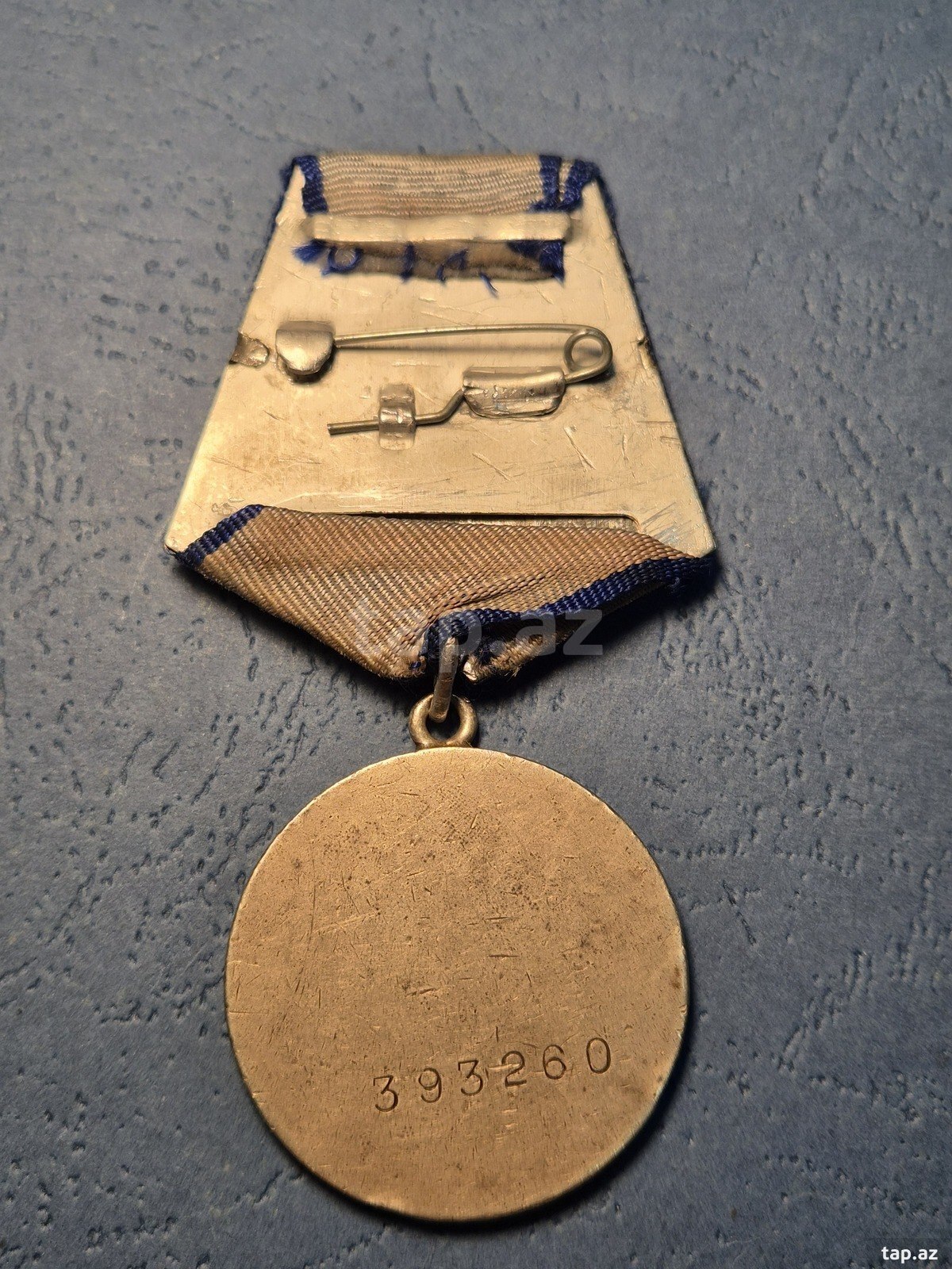 Medal (2)
