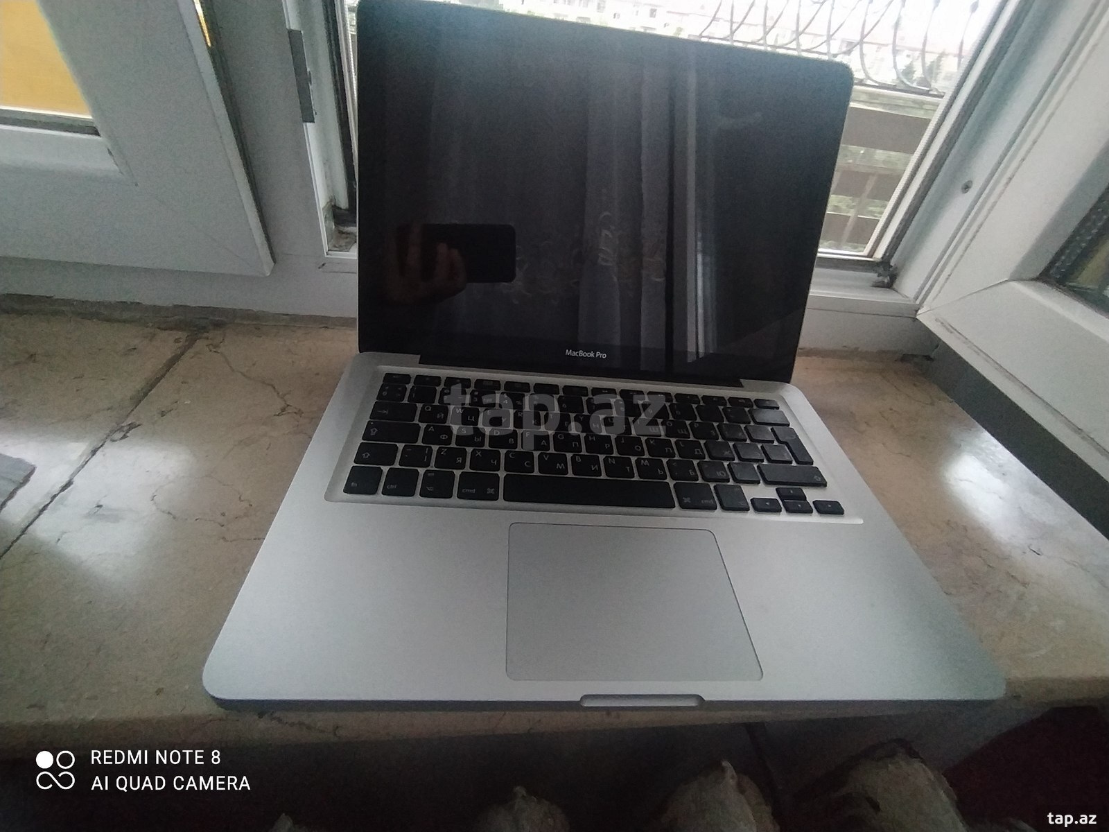 Apple Macbook