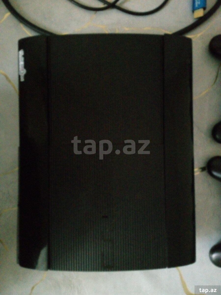 Sony Playstation 3 320GB (2)