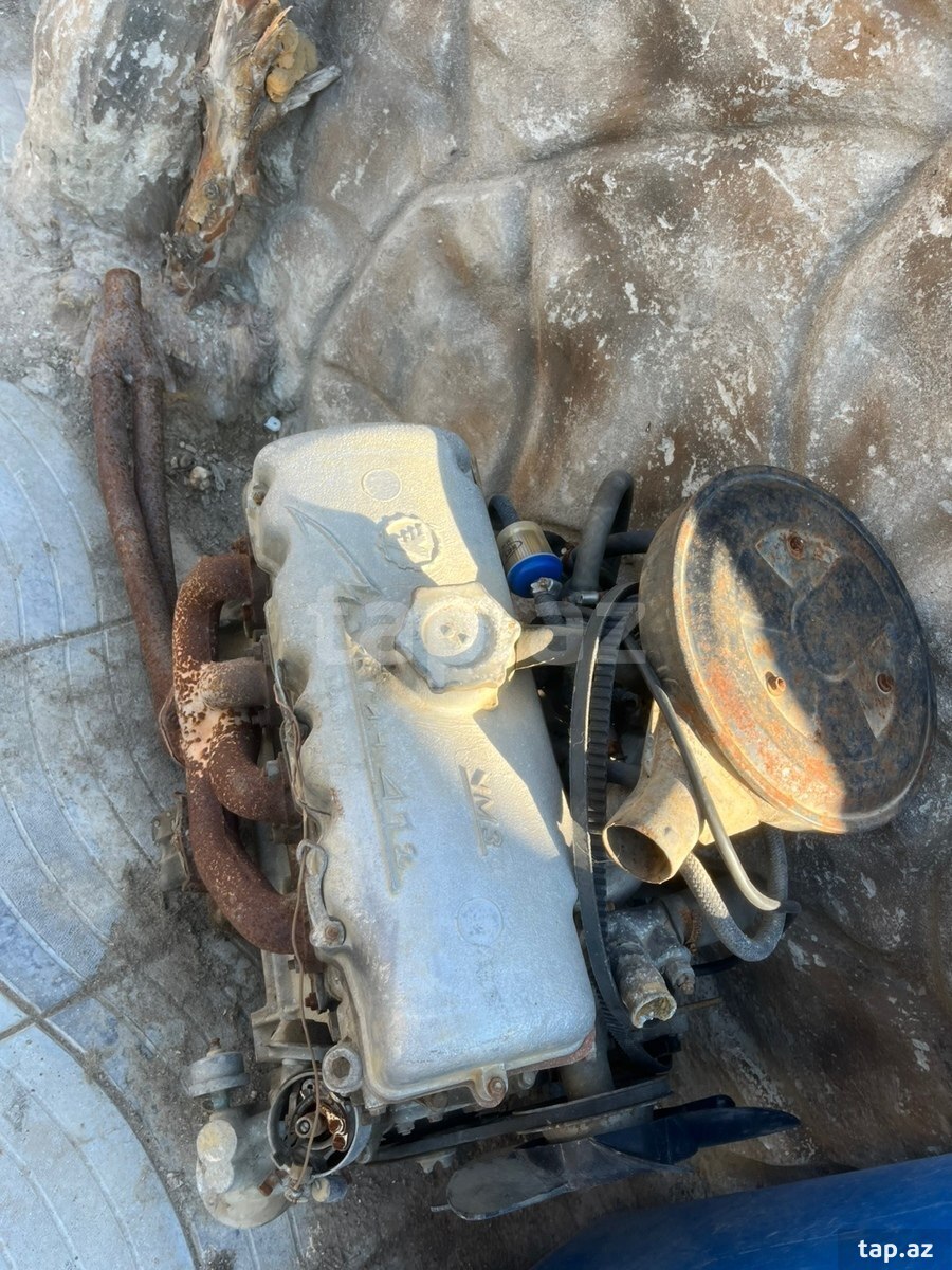 Moskvich ehtiyat hissələri (2)
