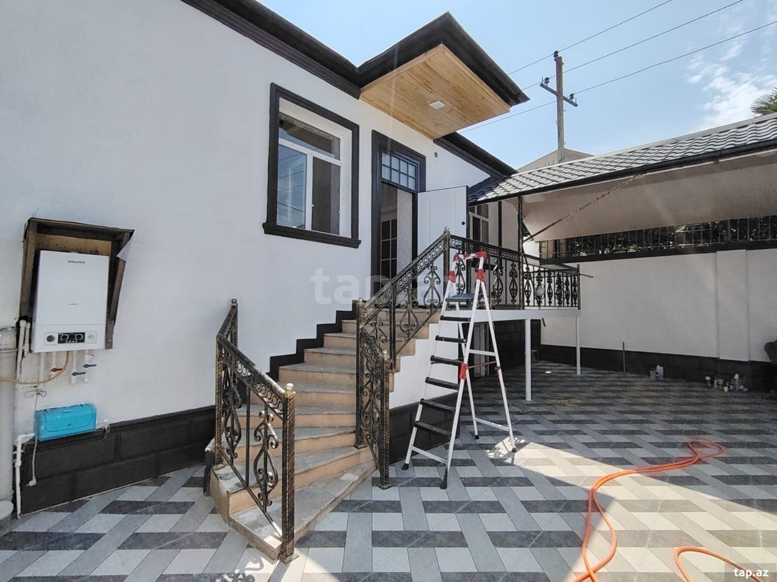 Həyət evi, Qaraçuxur qəs.