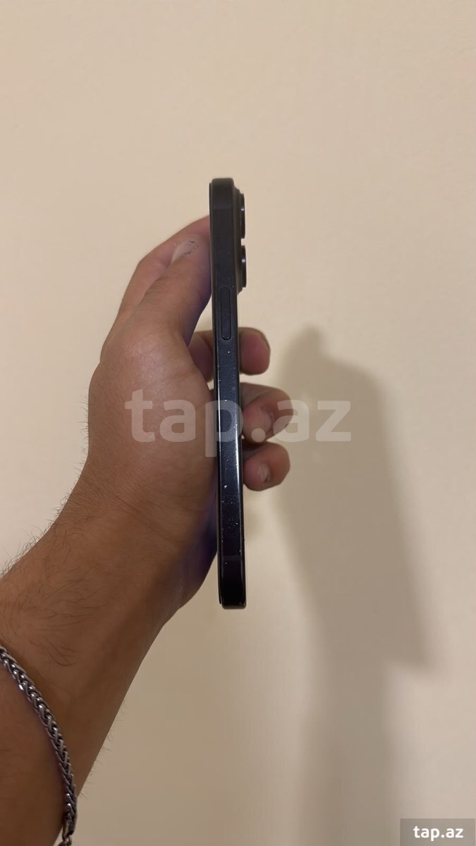 Apple iPhone 15 Black 128GB/6GB (5)