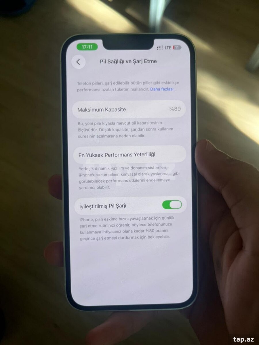 Apple iPhone 13 Starlight 128GB/4GB (2)