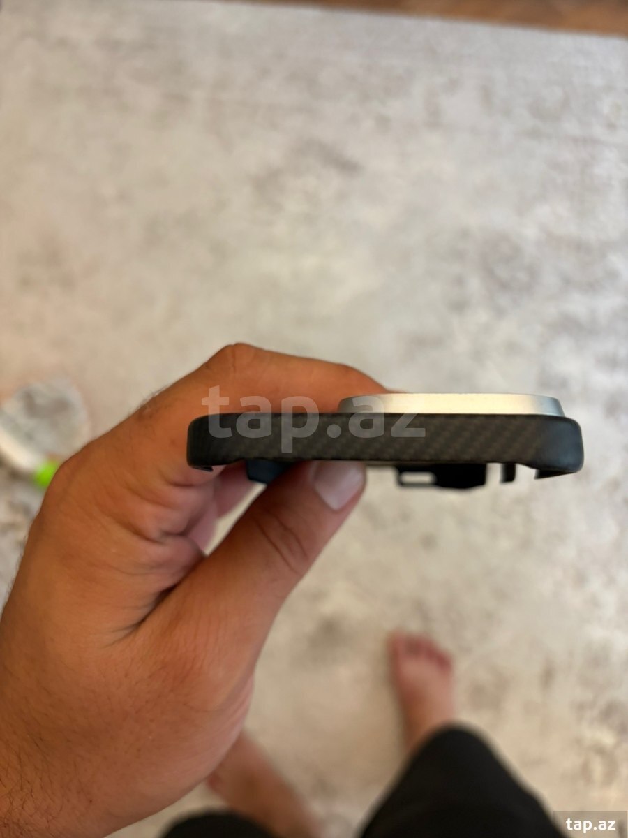 Apple iPhone 16 Pro Black Titanium 1TB/8GB