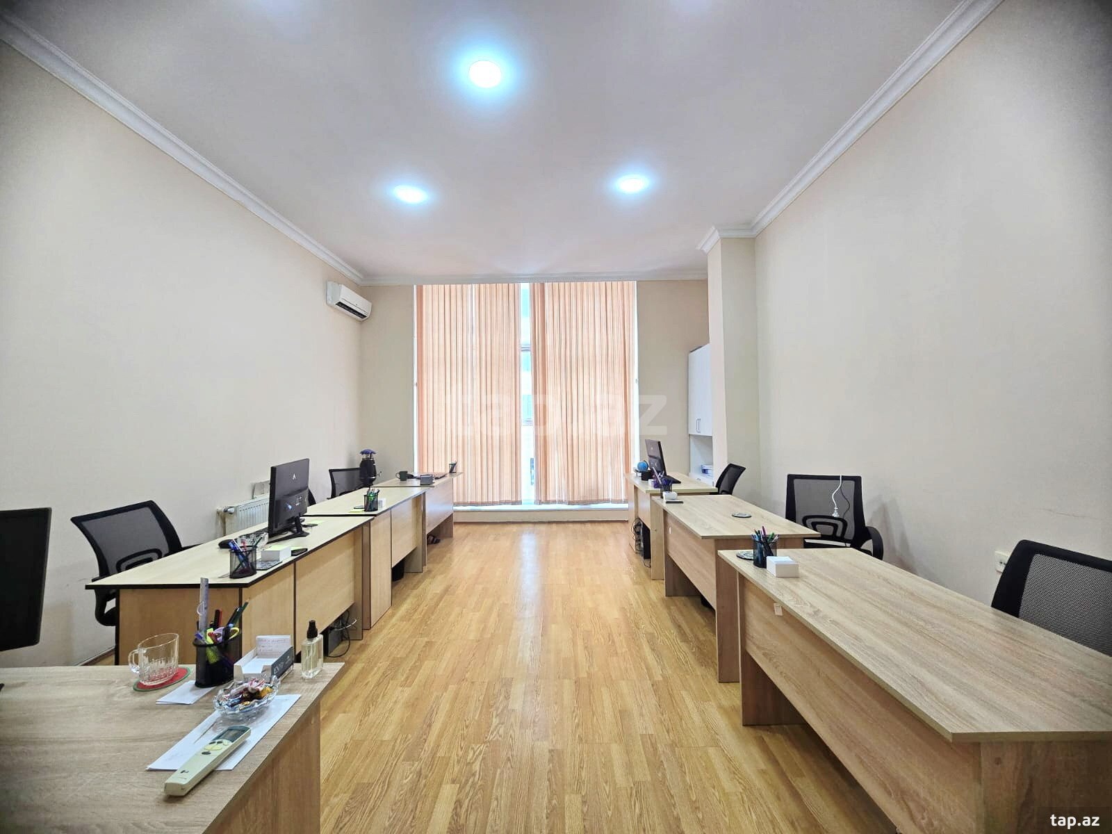 Ofis icarəyə verilir, Ə.Rəcəbli küç.