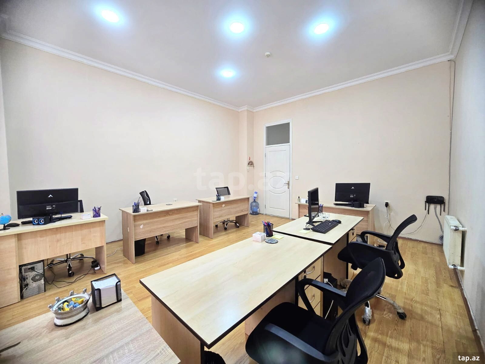 Ofis icarəyə verilir, Ə.Rəcəbli küç. (6)