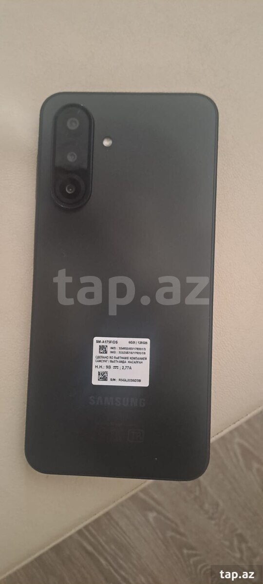 Samsung Galaxy A17 Black 128GB/6GB (2)