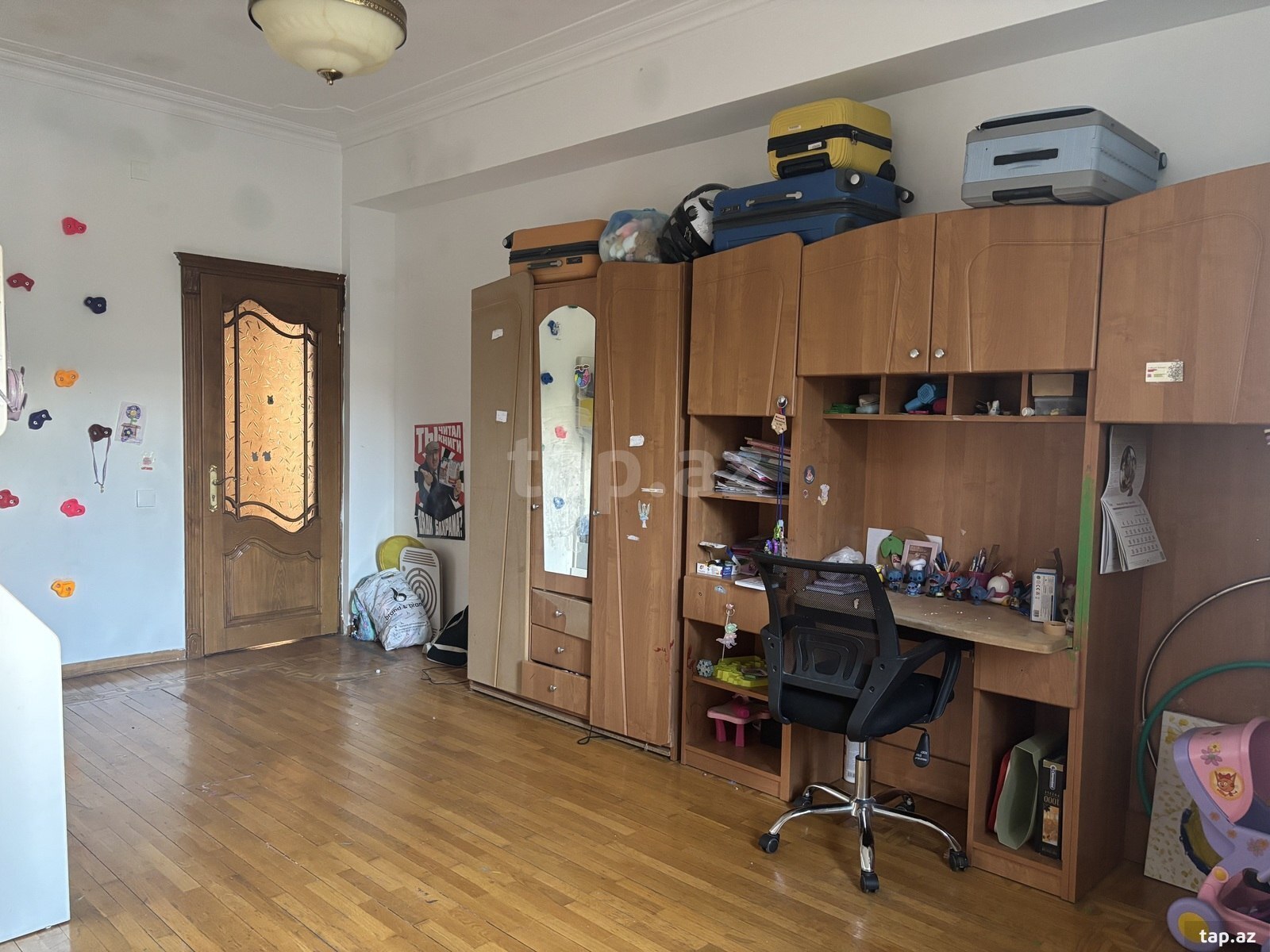 5-otaqlı yeni tikili kirayə verilir, Elmlər Akademiyası m., 285 m²