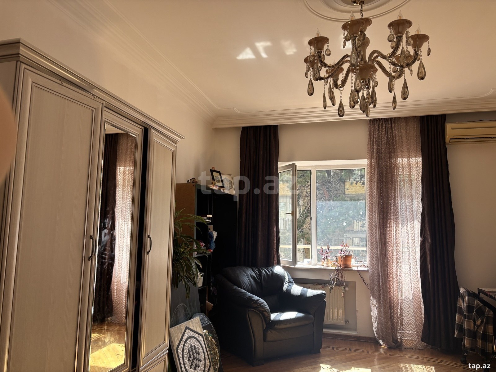 5-otaqlı yeni tikili kirayə verilir, Elmlər Akademiyası m., 285 m² (4)