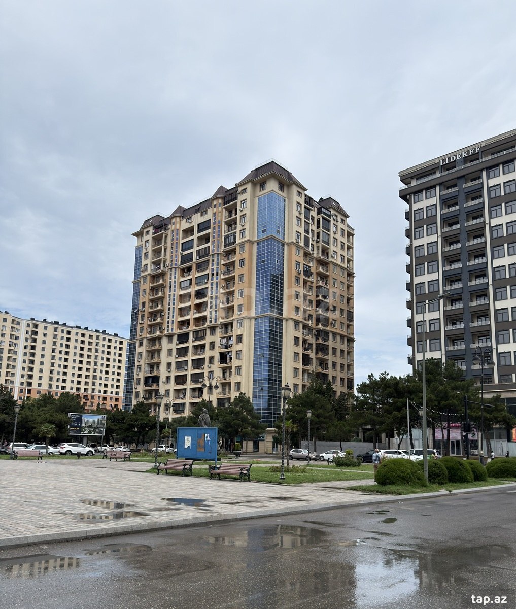 3-otaqlı yeni tikili kirayə verilir, Heydər Əliyev pr., 132 m²