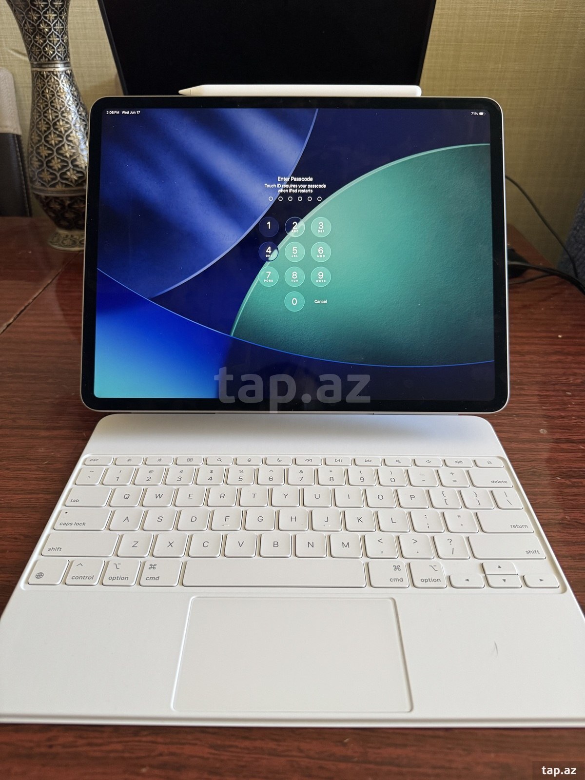 Apple iPad Air M4 13 inch 128GB (6)