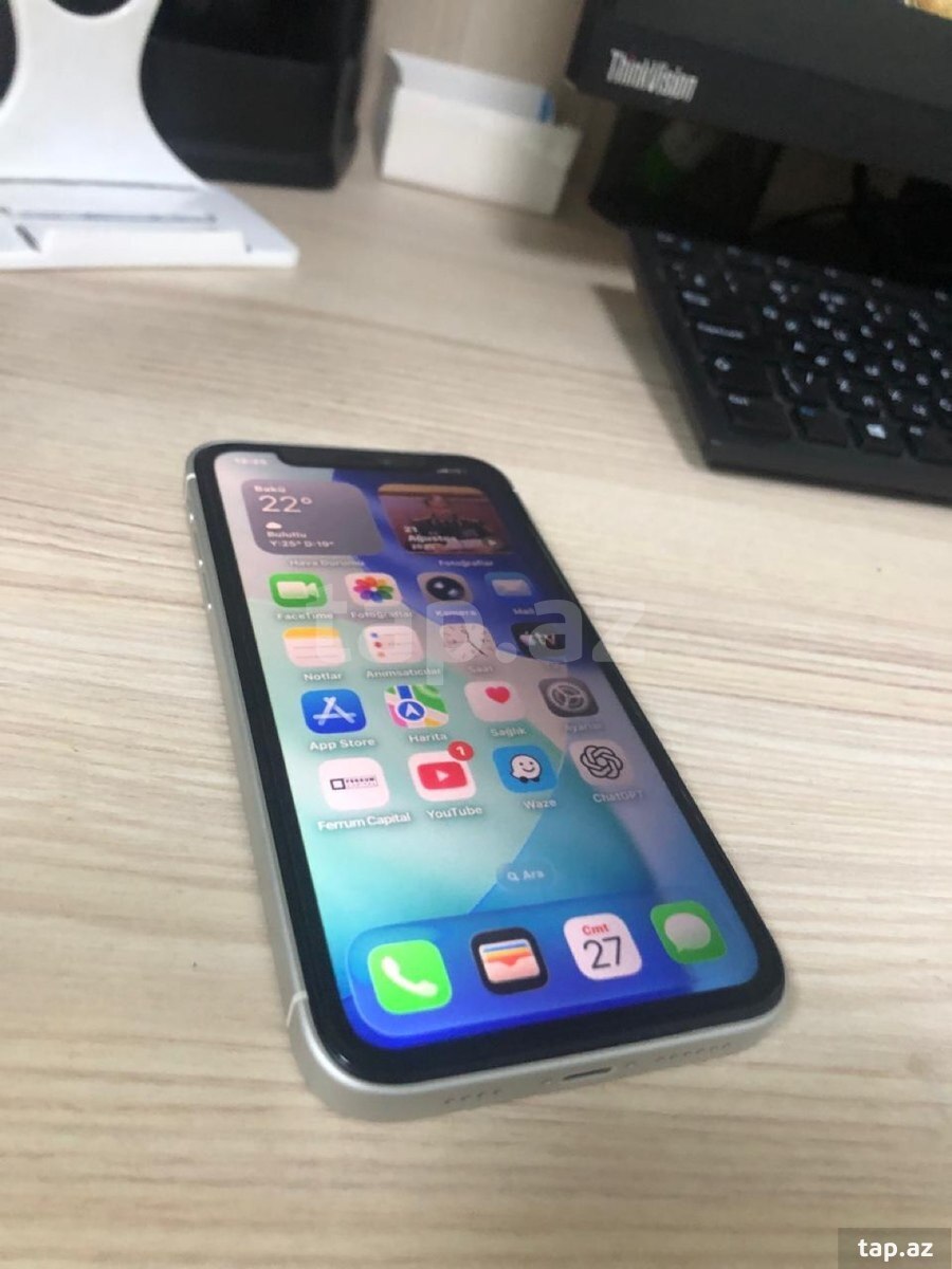Apple iPhone 11 Black 128GB/4GB (5)
