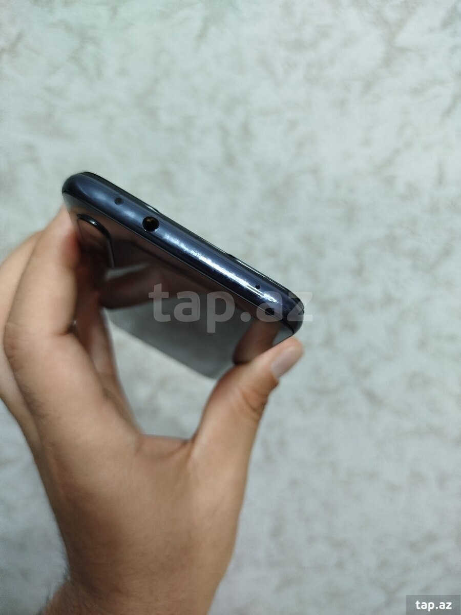 Xiaomi Mi A3 White 64GB/4GB (5)