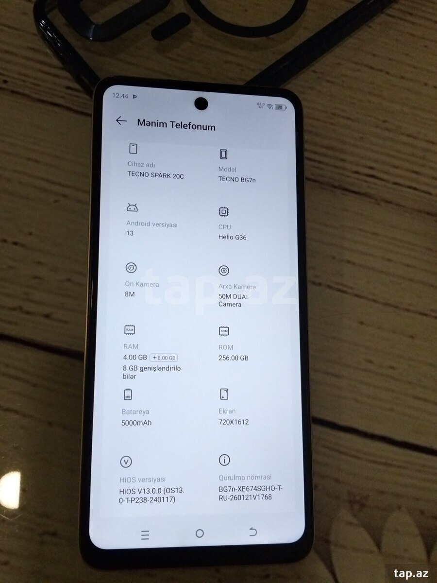 Tecno Spark 20C Alpenglow Gold 256GB/4GB (5)