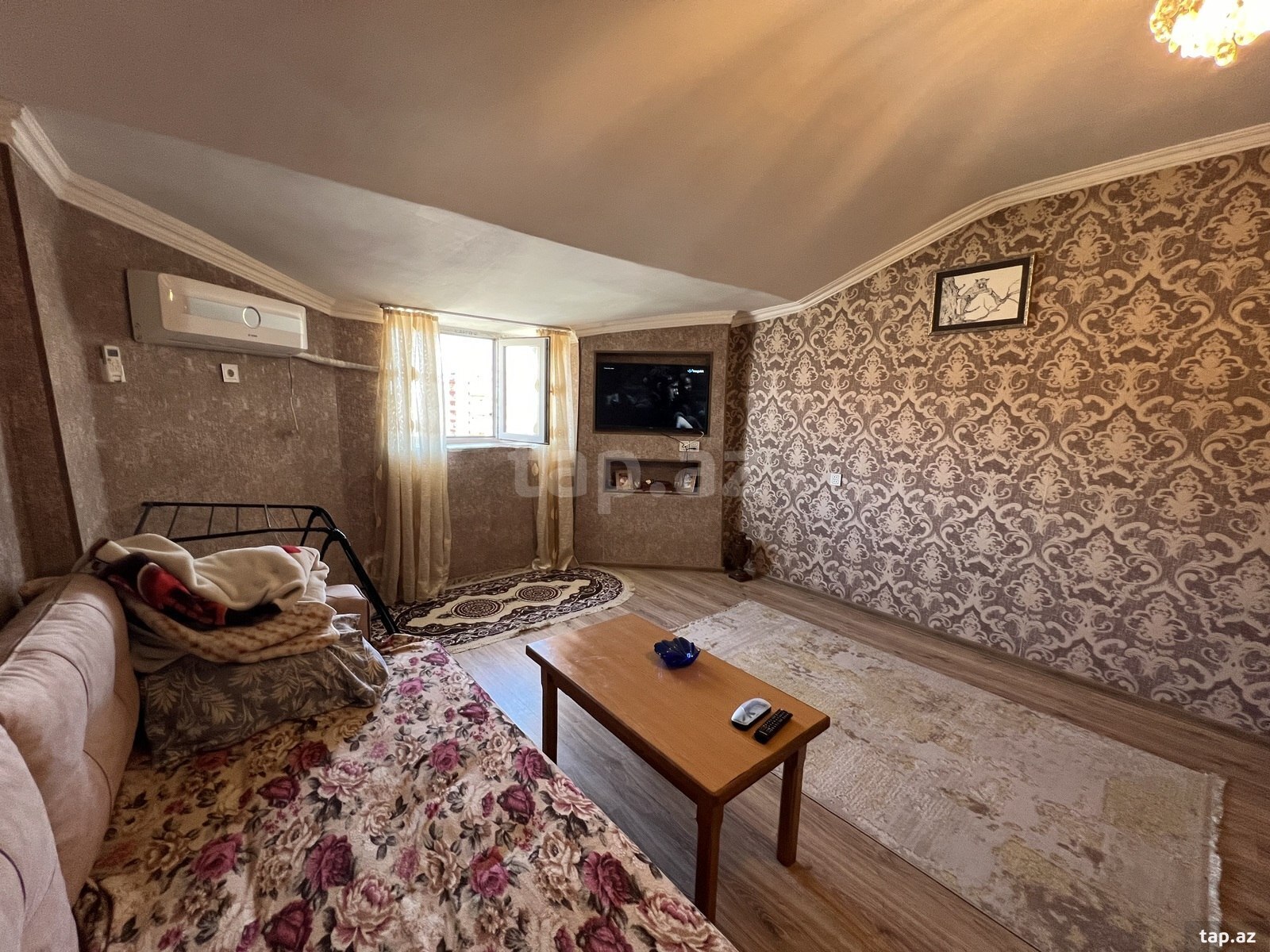 1-otaqlı yeni tikili, D.Bünyadzadə küç., 40 m²