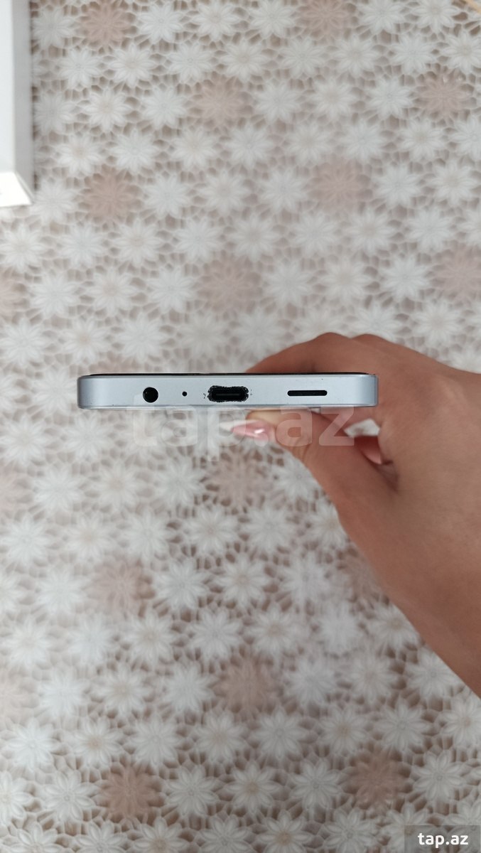 Samsung Galaxy A06 Light Blue 64GB/4GB (4)