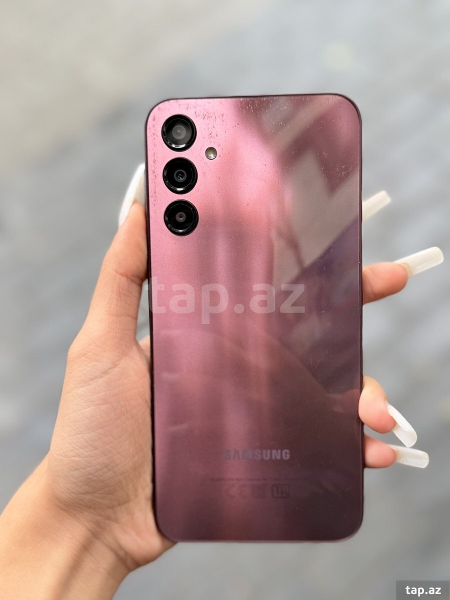 Samsung Galaxy A24 4G Dark Red 128GB/4GB (2)