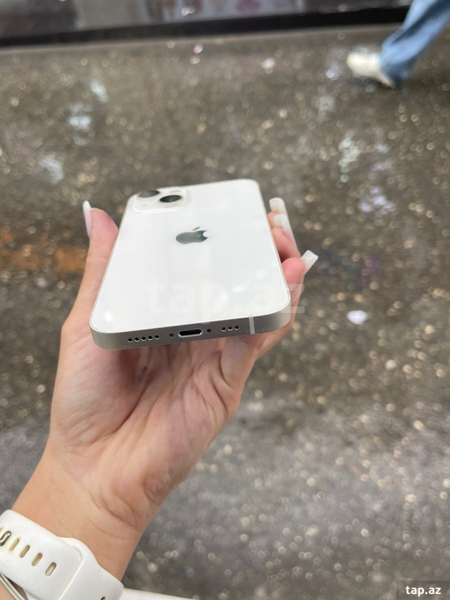 Apple iPhone 13 Starlight 128GB/4GB (4)