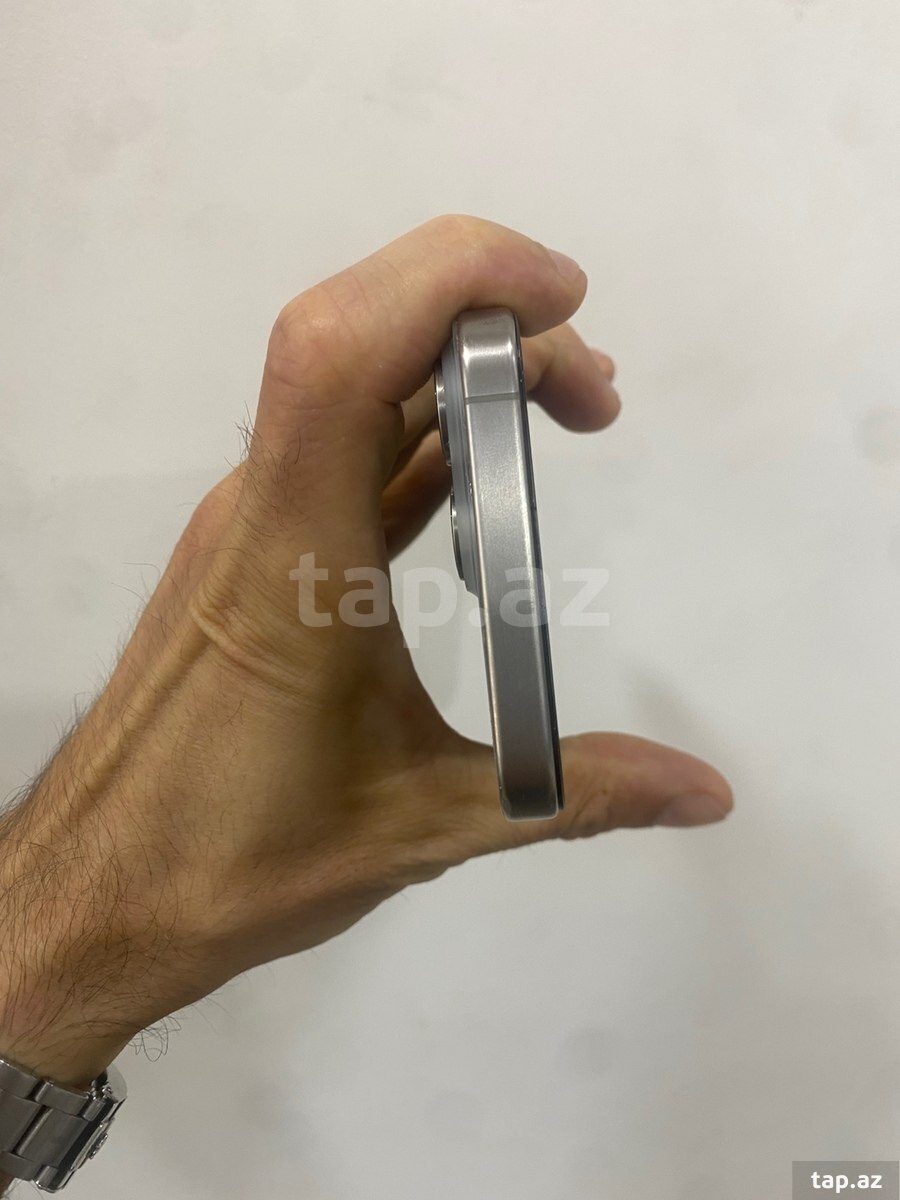 Apple iPhone 15 Pro Max Natural Titanium 512GB/8GB (7)