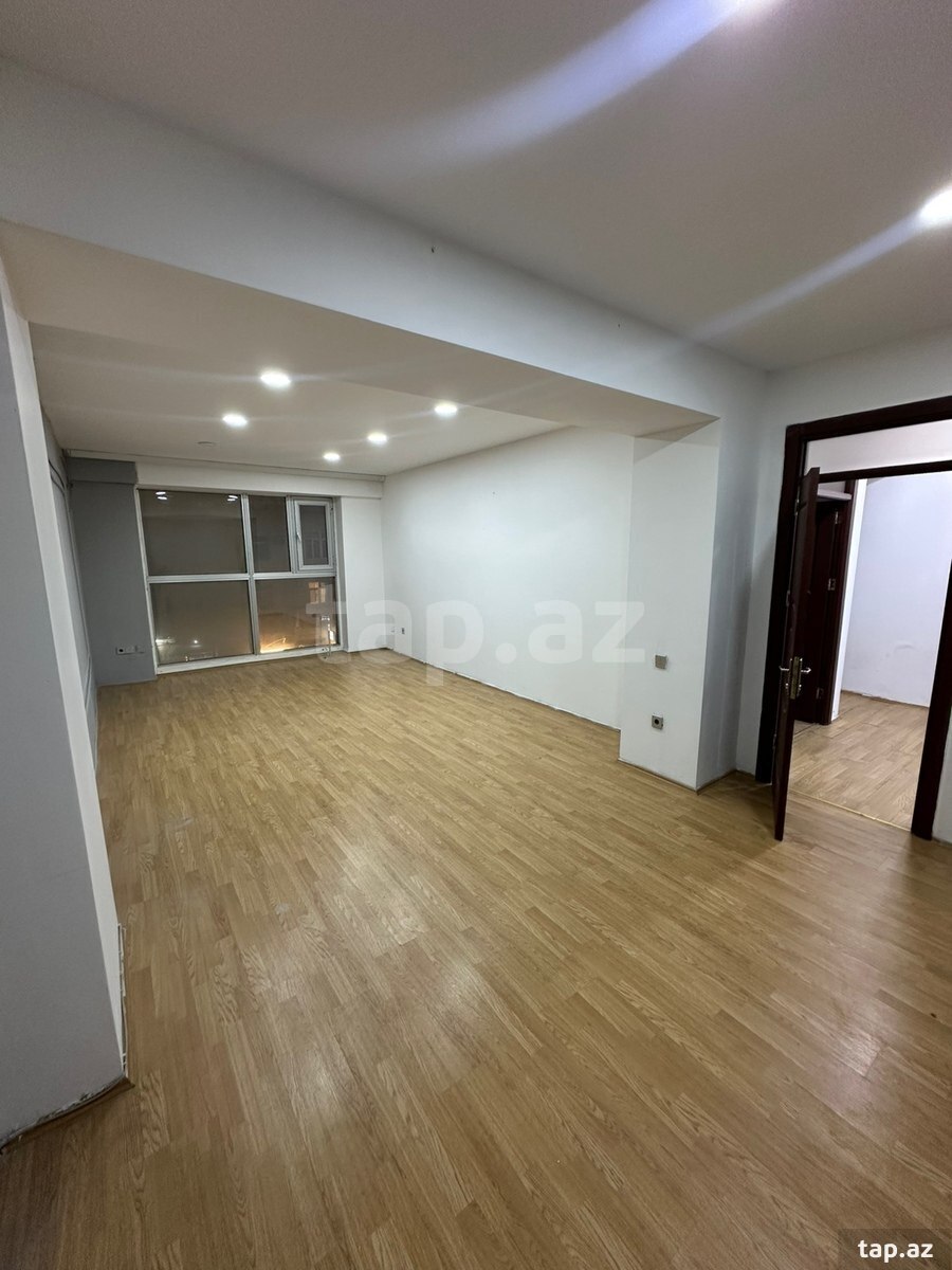 Ofis icarəyə verilir, Neftçilər m. (2)