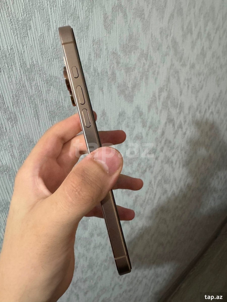 Apple iPhone 16 Pro Max Desert Titanium 256GB/8GB (3)