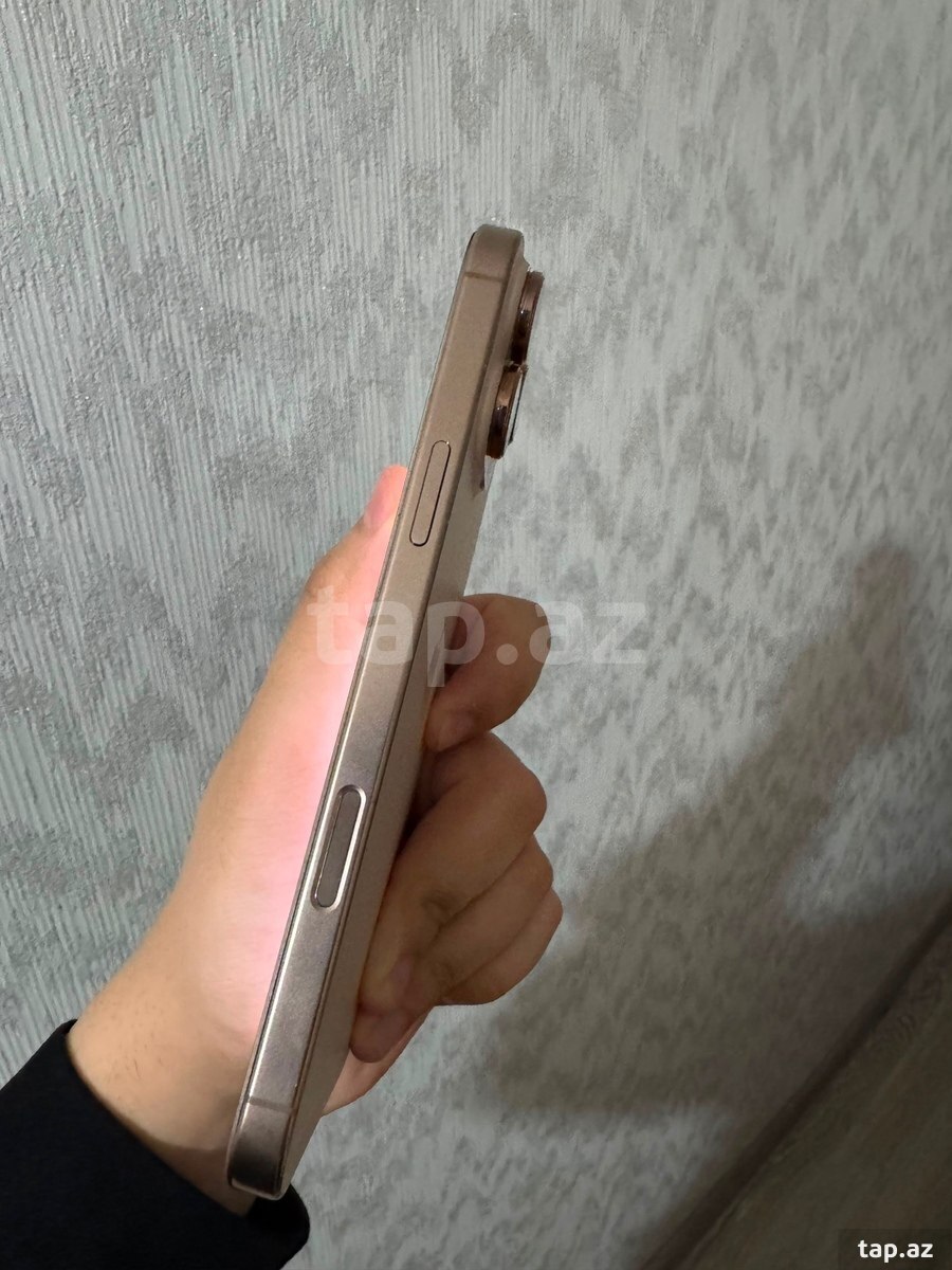 Apple iPhone 16 Pro Max Desert Titanium 256GB/8GB (7)