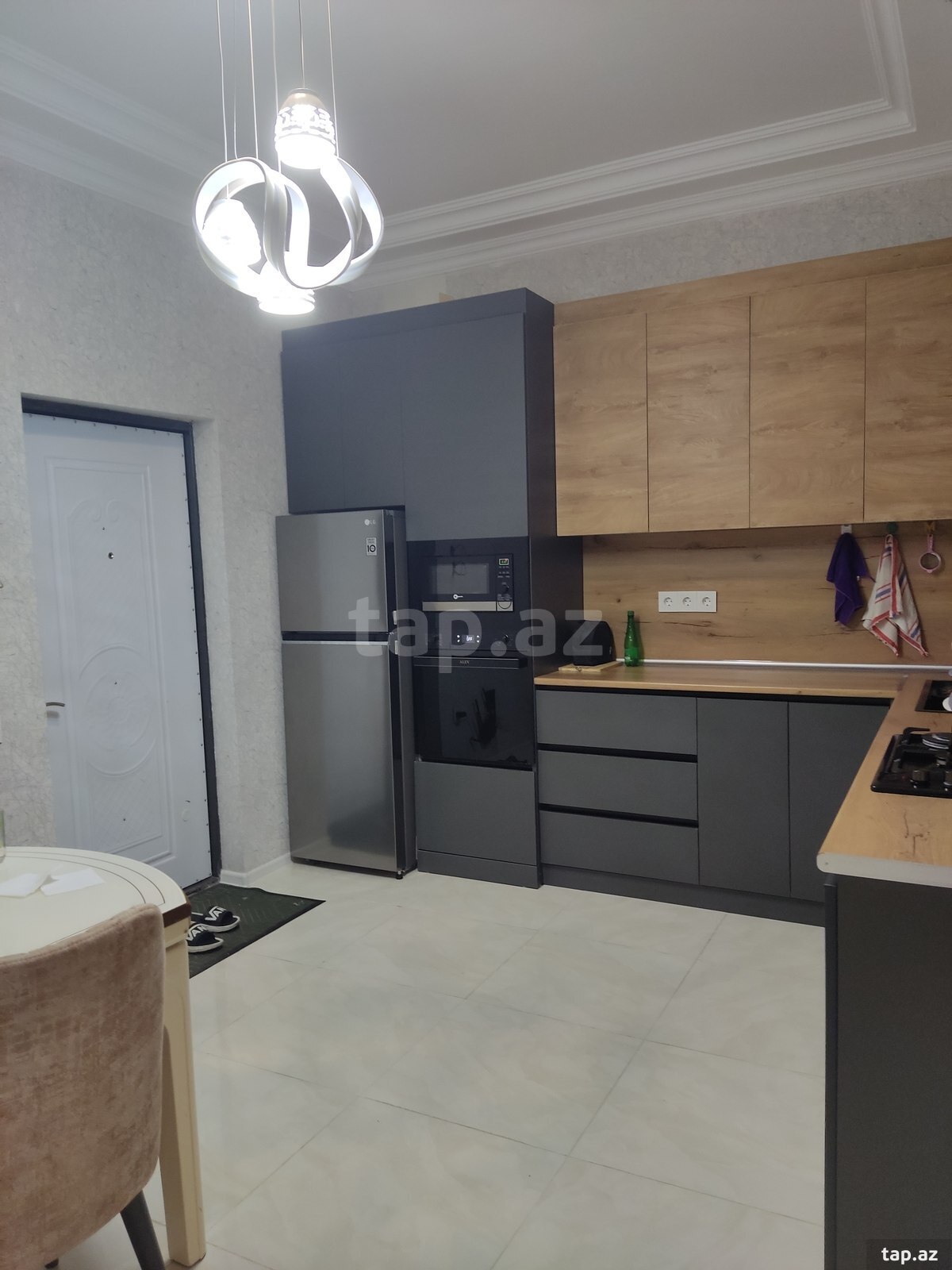 2-otaqlı yeni tikili kirayə verilir, Saray qəs., 80 m²
