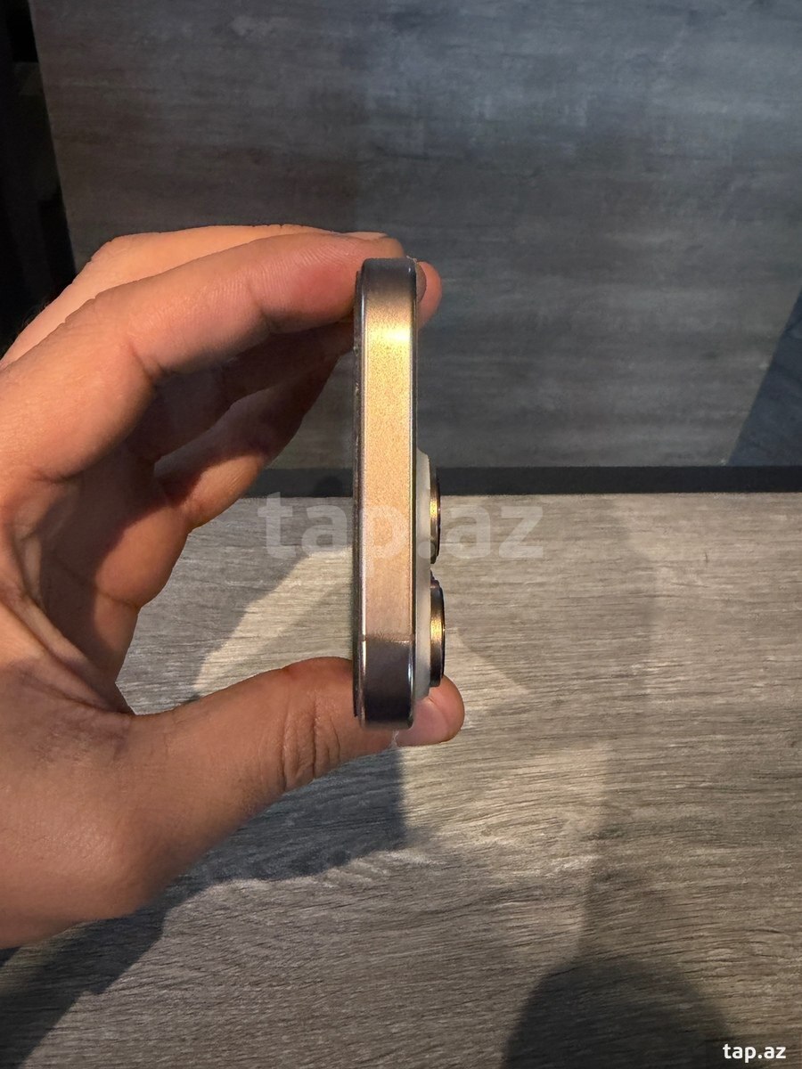 Apple iPhone 16 Pro Desert Titanium 128GB/8GB (7)