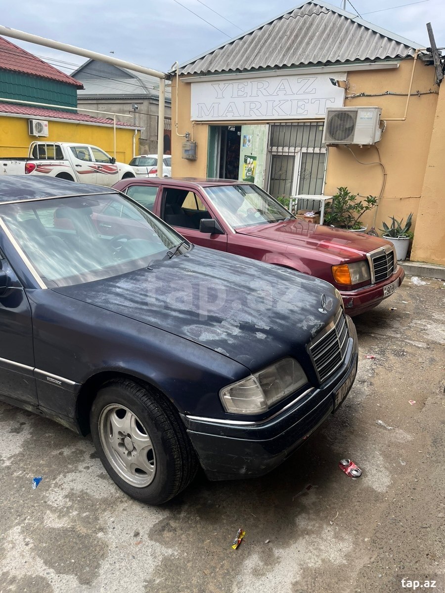 Mercedes C 180, 1995 il (2)