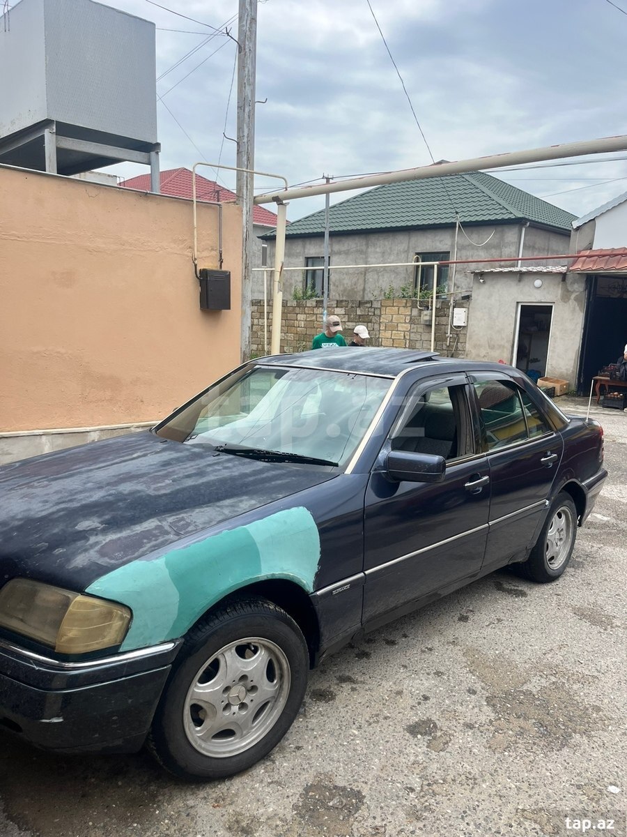 Mercedes C 180, 1995 il (3)