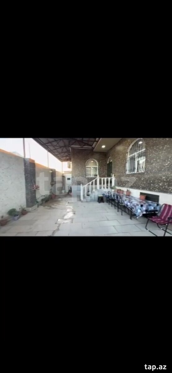 Həyət evi, Biləcəri qəs. (2)