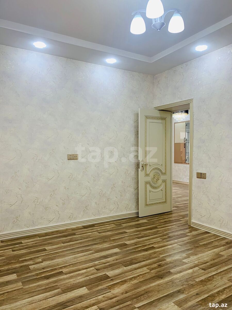 Həyət evi, İnşaatçılar m. (5)