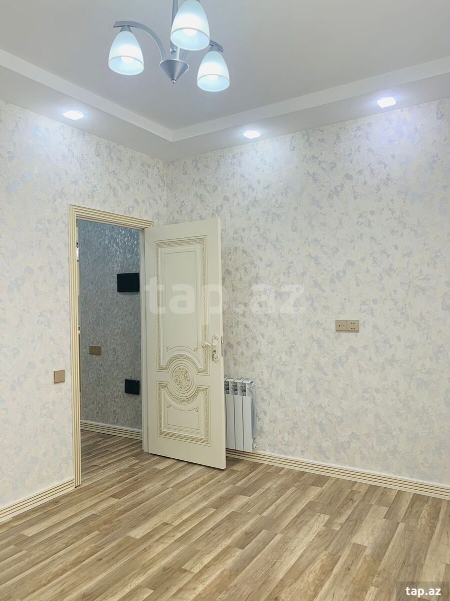 Həyət evi, İnşaatçılar m. (7)