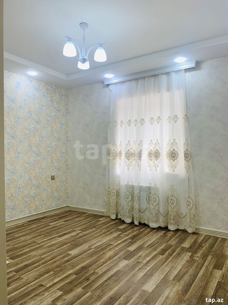 Həyət evi, İnşaatçılar m. (10)