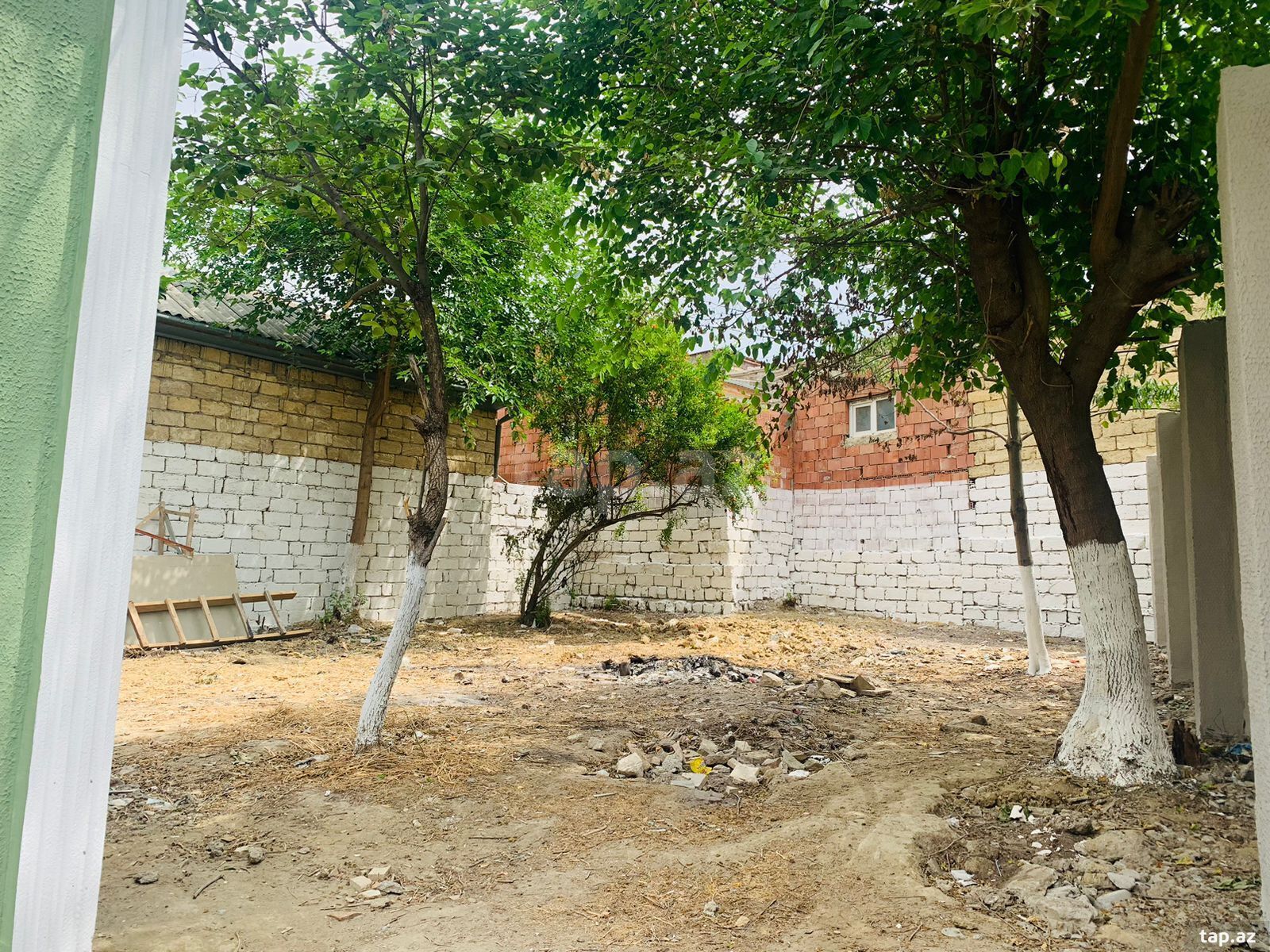 Həyət evi, İnşaatçılar m. (14)